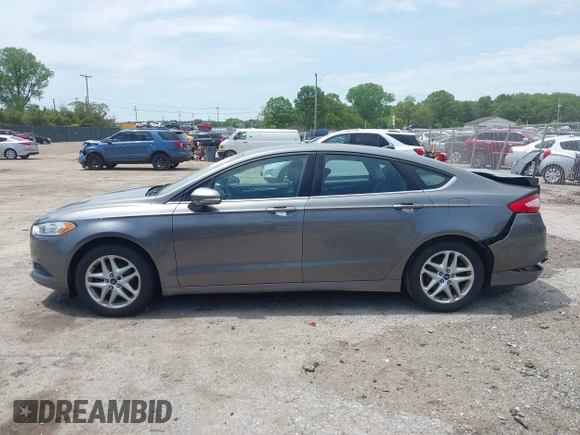 2013 Ford Fusion SE z VIN 3FA6P0H7XDR384789, wystawiony jako IAAI lot #42341339 z przebiegiem 225 418 mil mil oraz . Historia ofert i sprzedaży dostępna na DreamBid. Obrazek 15.