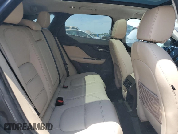 2020 Jaguar F-Pace 25t Prestige z VIN SADCK2FX1LA630796, wystawiony jako Copart lot #62261985 z przebiegiem 13 431 mil mil oraz Szkoda całkowita • Salvage title. Historia ofert i sprzedaży dostępna na DreamBid. Obrazek 11.
