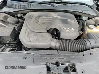 2019 Dodge Charger SXT z VIN 2C3CDXBG1KH614868, wystawiony jako Copart lot #84985675 z przebiegiem 99 978 mil mil oraz Nie do naprawy • Non repairable. Historia ofert i sprzedaży dostępna na DreamBid. Obrazek 14.