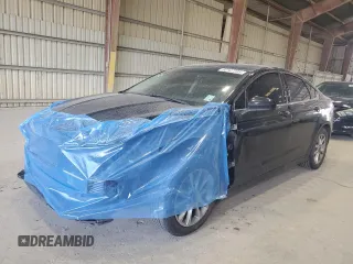 2017 Ford Fusion SE with VIN 3FA6P0H77HR202231, listed as a Copart auction lot 62107205 with 183,840 mi miles and Salvage title. Bid and sale history available at DreamBid. Image 1.