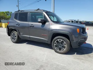 2016 Jeep Renegade Trailhawk with VIN ZACCJBCTXGPD70324, listed as a Copart auction lot 52681495 with 195,442 mi miles and Salvage Title. Bid and sale history available at carsss.com. Image 4.