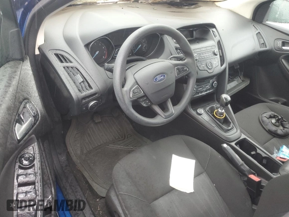 2018 Ford Focus SE z VIN 1FADP3FE6JL227653, wystawiony jako Copart lot #56827585 z przebiegiem Nie podano mil oraz Szkoda całkowita • Salvage title. Historia ofert i sprzedaży dostępna na DreamBid. Obrazek 8.