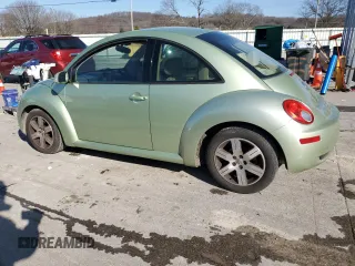 2006 Volkswagen New Beetle Coupe with VIN 3VWRW31C26M411435, listed as a Copart auction lot 46451285 with 127,828 mi miles and Salvage Title. Bid and sale history available at carsss.com. Image 2.