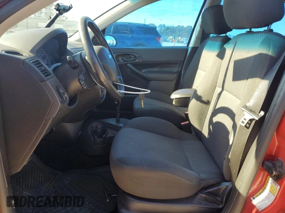 2007 Ford Focus S with VIN 1FAFP37N47W183716, listed as a Copart auction lot 87702785 with 203,315 mi miles and Salvage Title. Bid and sale history available at carsss.com. Image 7.