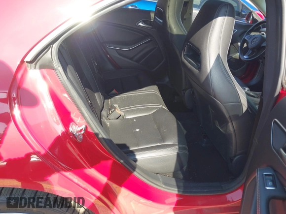 2018 Mercedes-Benz CLA 250 with VIN WDDSJ4EB0JN688003, listed as a IAAI auction lot 42241464 with 132,337 mi miles and . Bid and sale history available at DreamBid. Image 8.