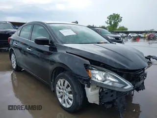 2018 Nissan Sentra S z VIN 3N1AB7AP4JY226216, wystawiony jako IAAI lot #42183036 z przebiegiem 145 169 mil mil oraz . Historia ofert i sprzedaży dostępna na DreamBid. Obrazek 1.