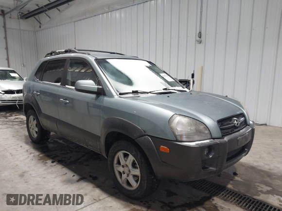2005 Hyundai Tucson GLS with VIN KM8JN72D55U171093, listed as a IAAI auction lot 41565296 with 200,017 mi miles and . Bid and sale history available at DreamBid. Image 1.