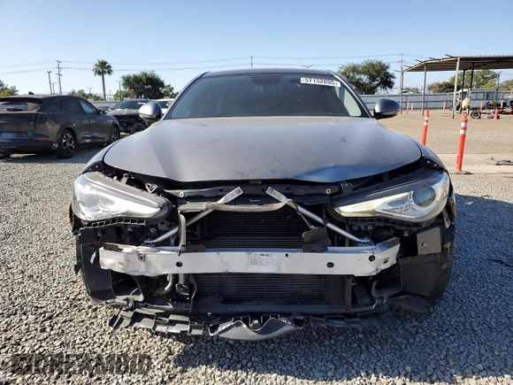 2018 Alfa Romeo Giulia Ti Sport z VIN ZARFAECN7J7576954, wystawiony jako Copart lot #57152095 z przebiegiem 80 235 mil mil oraz Szkoda całkowita • Salvage title. Historia ofert i sprzedaży dostępna na DreamBid. Obrazek 5.