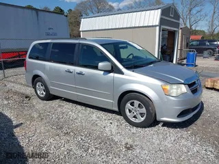 2011 Dodge Grand Caravan Mainstreet with VIN 2D4RN3DG0BR748230, listed as a IAAI auction lot 41890670 with 124,660 mi miles. Bid and sale history available at carsss.com. Image 1.