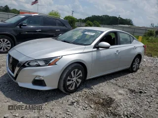 2020 Nissan Altima S z VIN 1N4BL4BV7LC135730, wystawiony jako Copart lot #54669435 z przebiegiem 83 884 mil mil oraz Szkoda całkowita • Salvage title. Historia ofert i sprzedaży dostępna na DreamBid. Obrazek 1.
