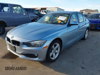 2013 BMW 3 Series 320i with VIN WBA3B1C56DK128089, listed as a IAAI auction lot 41332091 with 101,155 mi miles. Bid and sale history available at carsss.com. Image 18.