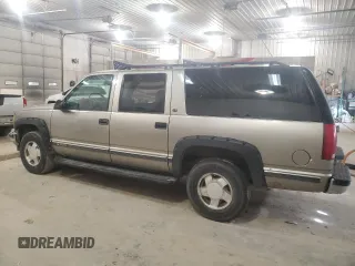 1999 Chevrolet Suburban z VIN 3GNFK16R4XG250550, wystawiony jako Copart lot #51941515 z przebiegiem 202 667 mil mil oraz Szkoda całkowita • Salvage title. Historia ofert i sprzedaży dostępna na DreamBid. Obrazek 2.