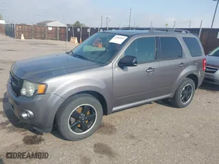 2011 Ford Escape XLT with VIN 1FMCU9D78BKC39019, listed as a IAAI auction lot 41903813 with 226,401 mi miles. Bid and sale history available at carsss.com. Image 17.