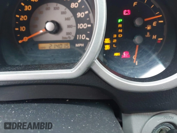 2004 Toyota 4Runner SR5 with VIN JTEBU14R240023681, listed as a IAAI auction lot 41870146 with 214,015 mi miles and . Bid and sale history available at DreamBid. Image 15.