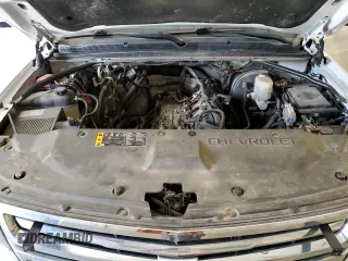 2019 Chevrolet Tahoe Commercial z VIN 1GNSKDEC5KR393190, wystawiony jako Copart lot #58093505 z przebiegiem 102 843 mil mil oraz Czysty tytuł • Clean title. Historia ofert i sprzedaży dostępna na DreamBid. Obrazek 12.