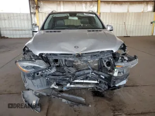 2014 Mercedes-Benz M 350 z VIN 4JGDA5HB2EA270667, wystawiony jako Copart lot #56003115 z przebiegiem 110 964 mil mil oraz Szkoda całkowita • Salvage title. Historia ofert i sprzedaży dostępna na DreamBid. Obrazek 5.
