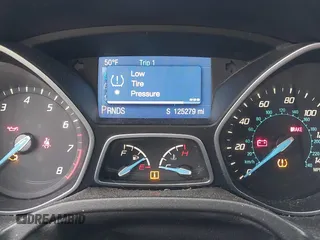2014 Ford Focus SE with VIN 1FADP3K20EL213393, listed as a IAAI auction lot 41843091 with 125,279 mi miles. Bid and sale history available at carsss.com. Image 7.