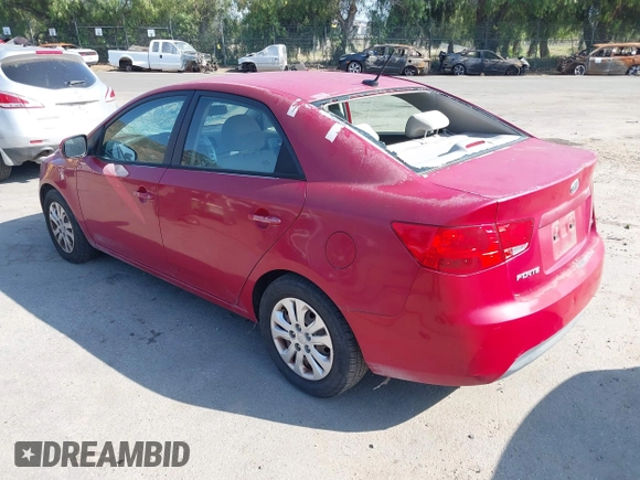 2013 Kia Forte EX with VIN KNAFU4A20D5719065, listed as a IAAI auction lot 42130847 with 170,878 mi miles. Bid and sale history available at carsss.com. Image 3.