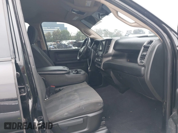 2020 Ram 2500 Tradesman with VIN 3C6UR5CJ1LG284772, listed as a IAAI auction lot 42509335 with 117,339 mi miles and . Bid and sale history available at DreamBid. Image 5.