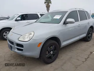 2006 Porsche Cayenne S with VIN WP1AB29P36LA62055, listed as a IAAI auction lot 42033385 with 138,252 mi miles. Bid and sale history available at carsss.com. Image 2.