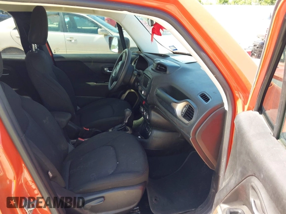 2017 Jeep Renegade Sport с VIN ZACCJAAB3HPF12020, выставлен на аукционе IAAI как лот 42323416 с пробегом 148 895 миль миль и . История ставок и продаж доступна на DreamBid. Изображение 5.