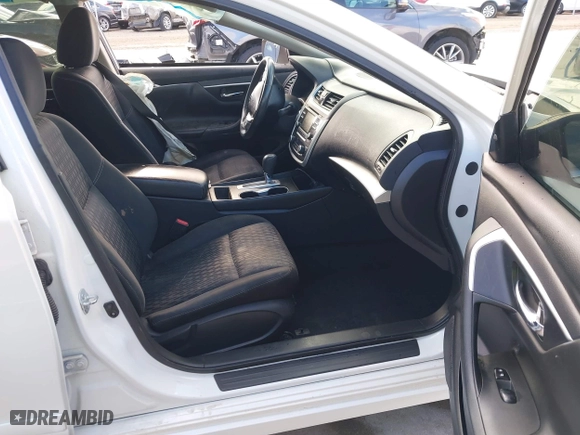 2017 Nissan Altima 2.5 SV with VIN 1N4AL3AP2HC219101, listed as a IAAI auction lot 41313212 with 98,092 mi miles. Bid and sale history available at carsss.com. Image 5.