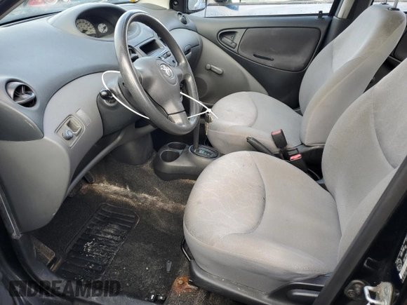 2005 Toyota ECHO with VIN JTDBT123750398375, listed as a Copart auction lot 51810415 with 200,902 mi miles and Clean Title. Bid and sale history available at carsss.com. Image 7.