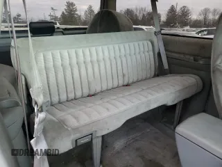 1993 Chevrolet Blazer z VIN 1GNEK18K0PJ341907, wystawiony jako Copart lot #46688435 z przebiegiem 210 382 mil mil oraz Szkoda całkowita • Salvage title. Historia ofert i sprzedaży dostępna na DreamBid. Obrazek 11.