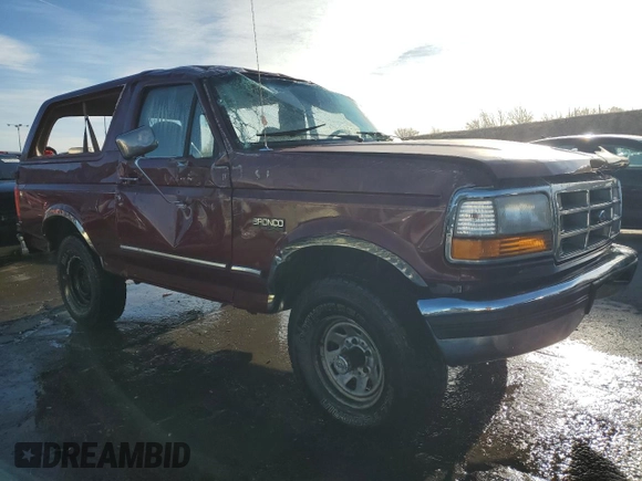 1996 Ford Bronco Custom with VIN 1FMEU15HXTLA00505, listed as a Copart auction lot 48621395 with 178,614 mi miles and Salvage Title. Bid and sale history available at DreamBid. Image 4.