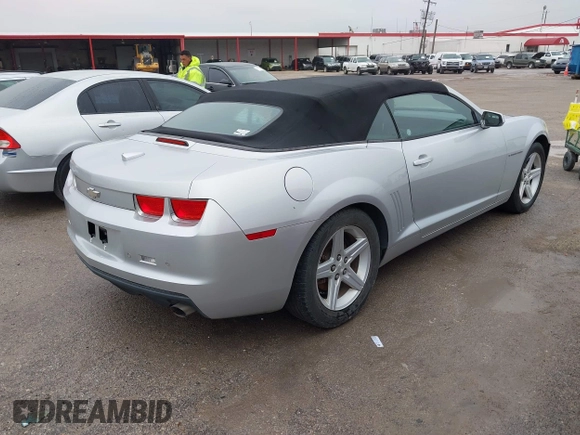 2011 Chevrolet Camaro 1LT with VIN 2G1FB3DD1B9186510, listed as a IAAI auction lot 41495382 with 181,483 mi miles and . Bid and sale history available at DreamBid. Image 4.