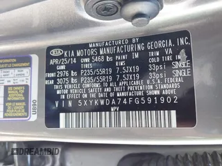 2015 Kia Sorento SX with VIN 5XYKWDA74FG591902, listed as a IAAI auction lot 41856991 with 128,471 mi miles. Bid and sale history available at carsss.com. Image 9.