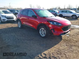 2022 Ford Escape SE with VIN 1FMCU0G69NUC00351, listed as a IAAI auction lot 41318038 with 40,905 mi miles. Bid and sale history available at carsss.com. Image 1.