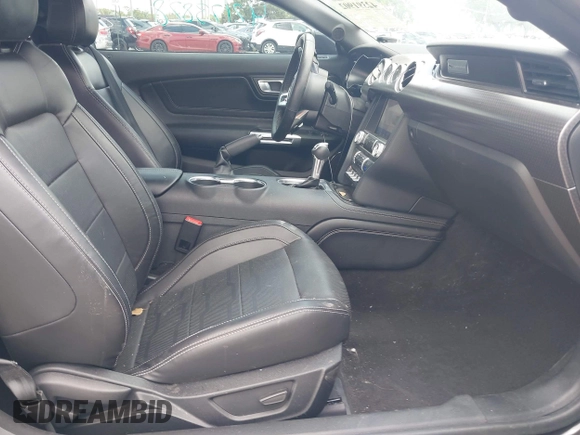 2022 Ford Mustang GT z VIN 1FA6P8CF9N5118407, wystawiony jako IAAI lot #42391902 z przebiegiem 25 355 mil mil oraz . Historia ofert i sprzedaży dostępna na DreamBid. Obrazek 5.