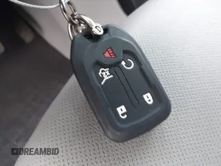 2022 GMC Terrain SLT z VIN 3GKALPEV7NL271077, wystawiony jako IAAI lot #41844024 z przebiegiem 74 823 mil mil oraz . Historia ofert i sprzedaży dostępna na DreamBid. Obrazek 11.