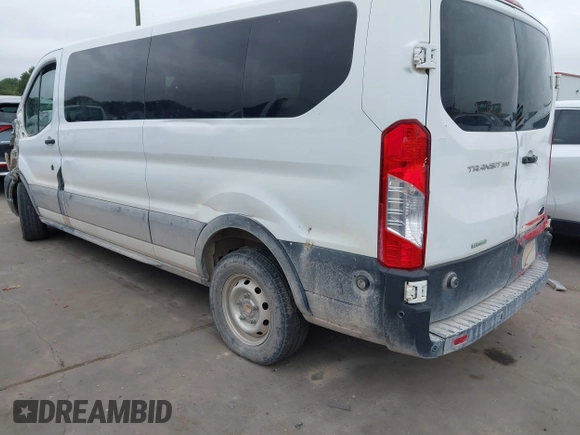 2020 Ford Transit Passenger XL with VIN 1FBAX2YG7LKB00929, listed as a IAAI auction lot 42635196 with 42,540 mi miles and . Bid and sale history available at DreamBid. Image 3.