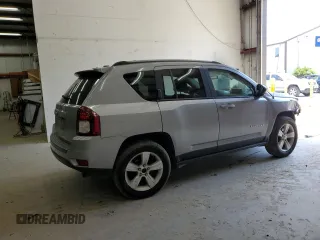 2016 Jeep Compass Sport z VIN 1C4NJDBB5GD631063, wystawiony jako Copart lot #62056385 z przebiegiem 119 706 mil mil oraz Szkoda całkowita • Salvage title. Historia ofert i sprzedaży dostępna na DreamBid. Obrazek 3.