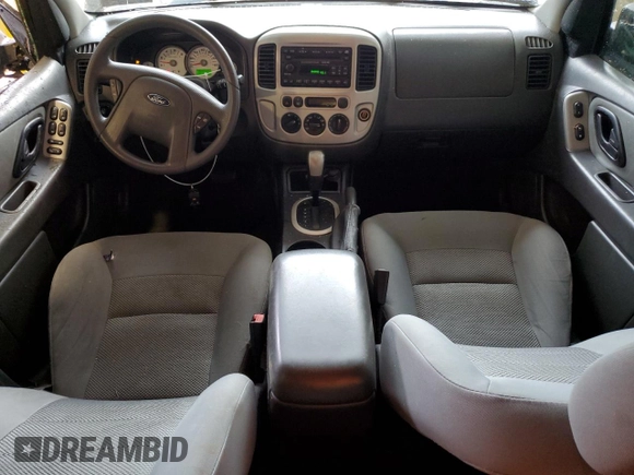 2007 Ford Escape XLT with VIN 1FMCU031X7KA30591, listed as a Copart auction lot 73838044 with 92,198 mi miles and Salvage Title. Bid and sale history available at carsss.com. Image 8.