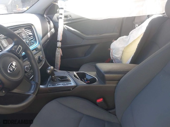 2015 Kia Optima LX with VIN 5XXGM4A71FG466873, listed as a IAAI auction lot 41851355 with 13,880 mi miles. Bid and sale history available at carsss.com. Image 5.