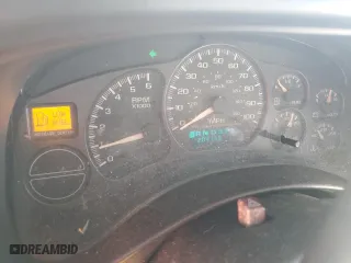2002 Chevrolet Silverado 1500 LS with VIN 2GCEK19V921275846, listed as a Copart auction lot 85632694 with 204,150 mi miles and Salvage Title. Bid and sale history available at carsss.com. Image 9.
