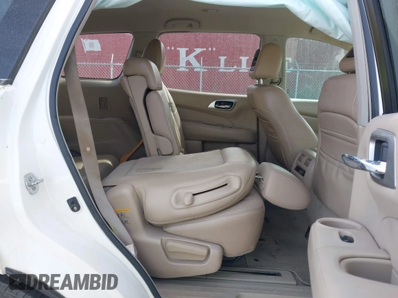 2013 Nissan Pathfinder SV with VIN 5N1AR2MM7DC673256, listed as a IAAI auction lot 41823521 with 183,198 mi miles. Bid and sale history available at carsss.com. Image 8.
