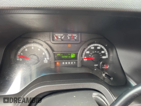 2012 Ford Econoline Passenger XL z VIN 1FBSS3BL1CDA67610, wystawiony jako Copart lot #63864545 z przebiegiem 143 760 mil mil oraz Czysty tytuł • Clean title. Historia ofert i sprzedaży dostępna na DreamBid. Obrazek 8.