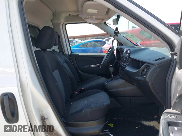 2020 Ram ProMaster City Cargo Van Tradesman with VIN ZFBHRFAB0L6P71820, listed as a IAAI auction lot 41737163 with 74,688 mi miles. Bid and sale history available at carsss.com. Image 5.