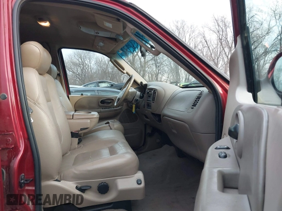 2003 Ford F-150 XLT with VIN 1FTRW08L33KC93082, listed as a IAAI auction lot 41157260 with 240,481 mi miles. Bid and sale history available at carsss.com. Image 5.