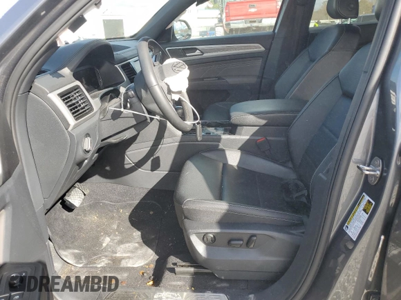 2023 Volkswagen Atlas SE z VIN 1V2WE2CA2PC200204, wystawiony jako Copart lot #85507754 z przebiegiem 50 260 mil mil oraz Szkoda całkowita • Salvage title. Historia ofert i sprzedaży dostępna na DreamBid. Obrazek 7.