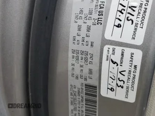 2018 Chrysler Pacifica Touring L with VIN 2C4RC1BG3JR217693, listed as a Copart auction lot 51582155 with 113,107 mi miles and Salvage Title. Bid and sale history available at DreamBid. Image 15.