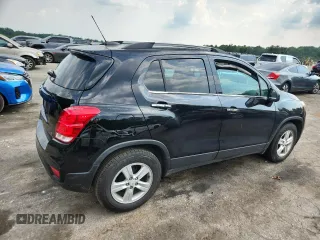 2020 Chevrolet Trax LT with VIN KL7CJLSB3LB057809, listed as a Copart auction lot 61795535 with 42,268 mi miles and Salvage title. Bid and sale history available at DreamBid. Image 3.