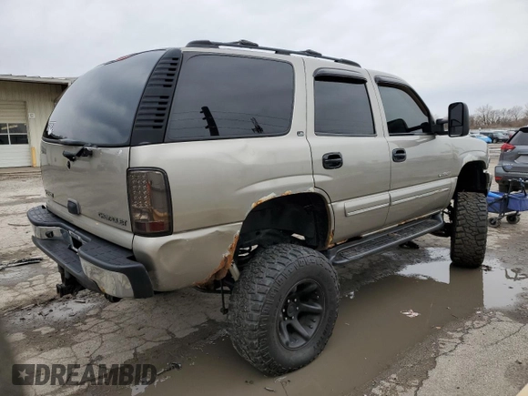 2000 Chevrolet Tahoe LS with VIN 1GNEK13T7YJ148901, listed as a Copart auction lot 51840995 with 195,543 mi miles and Salvage title. Bid and sale history available at DreamBid. Image 3.