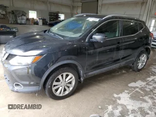2017 Nissan Rogue SL z VIN JN1BJ1CR2HW114406, wystawiony jako Copart lot #59441895 z przebiegiem 110 745 mil mil oraz Czysty tytuł • Clean title. Historia ofert i sprzedaży dostępna na DreamBid. Obrazek 1.