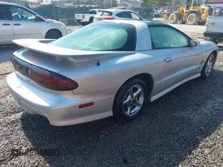 2000 Pontiac Firebird Formula with VIN 2G2FV22G5Y2161203, listed as a IAAI auction lot 41694309 with 1 mi miles. Bid and sale history available at carsss.com. Image 4.