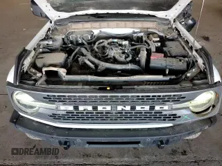 2024 Ford Bronco Badlands z VIN 1FMEE9BP0RLB28381, wystawiony jako Copart lot #80452905 z przebiegiem 4 316 mil mil oraz Szkoda całkowita • Salvage title. Historia ofert i sprzedaży dostępna na DreamBid. Obrazek 13.